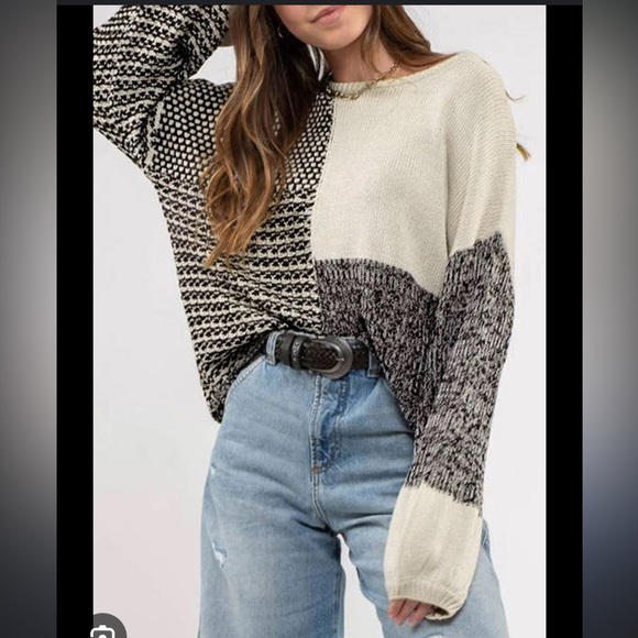 Blue Colorblock Sweater - Picture 8 of 11